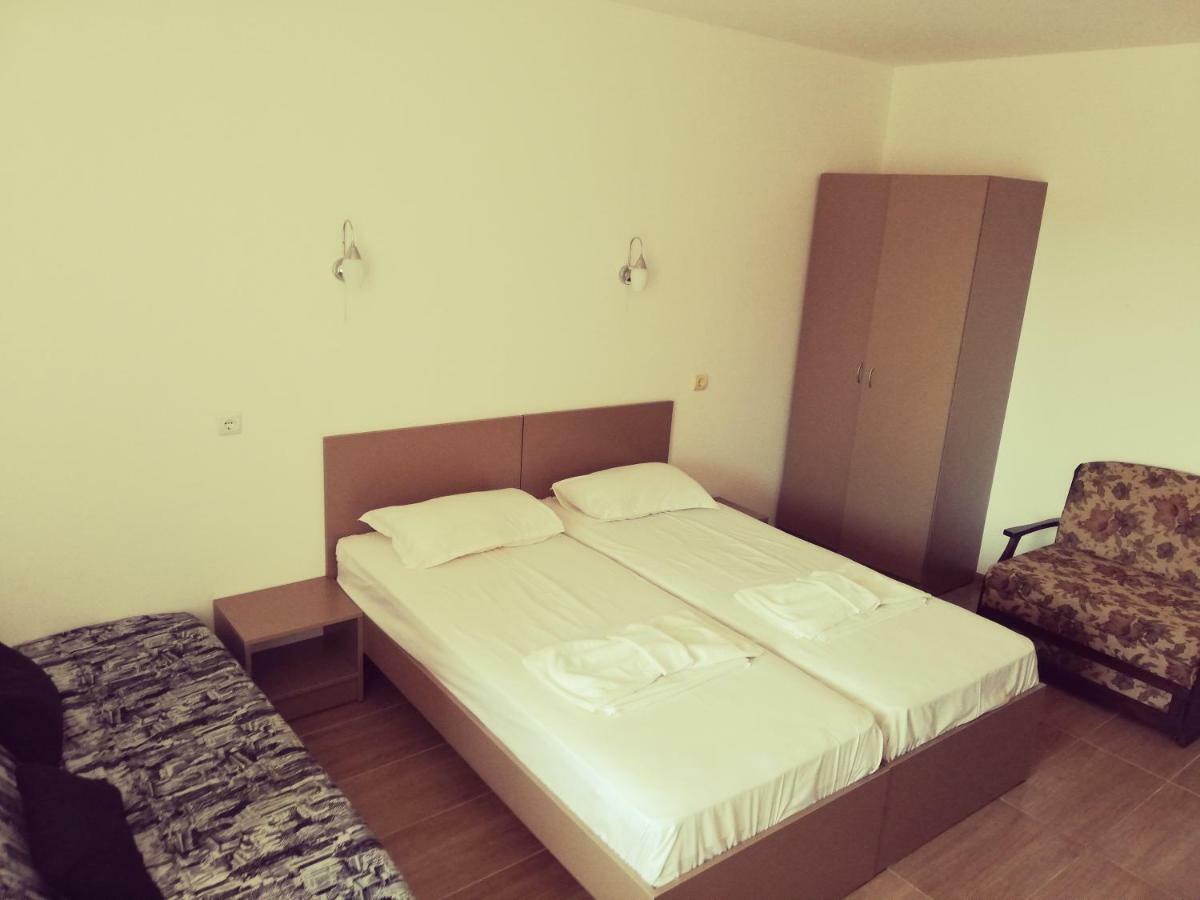 Siana House 호텔 라브다 외부 사진